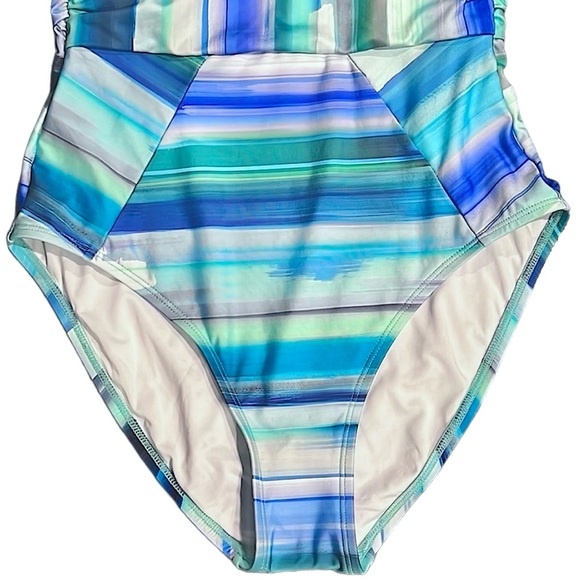 La Blanca Ocean Tides Striped One Piece - Picture 9 of 16